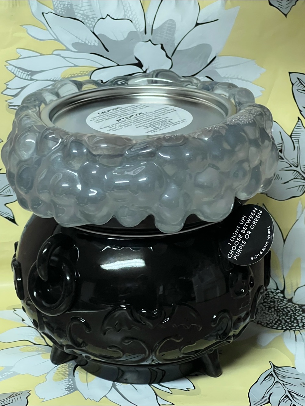 Bath & Body Works LightUp Color-Changing Cauldron Waterglobe 3wick candle holder